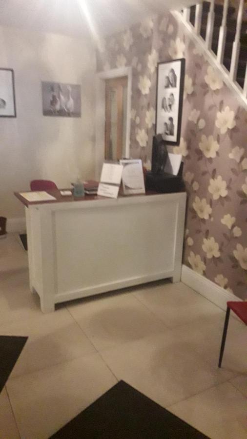 The Curragh Country House Accommodation Нюбридж Екстериор снимка